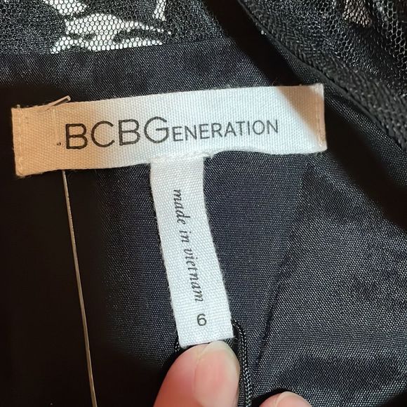 Nordstrom Fit and Flare Formal Dress Black and White, Short BCBGeneration - Picture 3 of 8